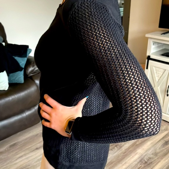 Black sweater l/s -$10! - Picture 4 of 5